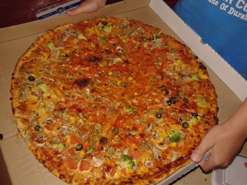 Pizza Marjannki miała średnicę ponad 50 cm