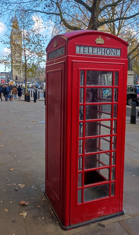Czerwona budka telefoniczna, Londyn